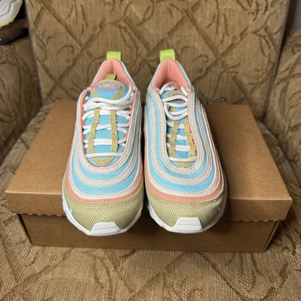 [DQ4126-400] Grade School Nike AIR MAX 97 SE GS 'SUN CLUB - COPA WHEAT GRASS' 6Y - Picture 5 of 8